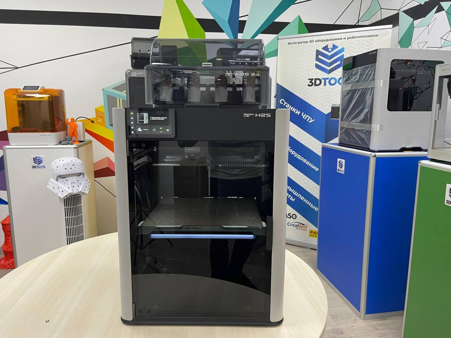 Фото 3D принтер Bambu Lab H2S AMS 2 PRO Combo (EU)