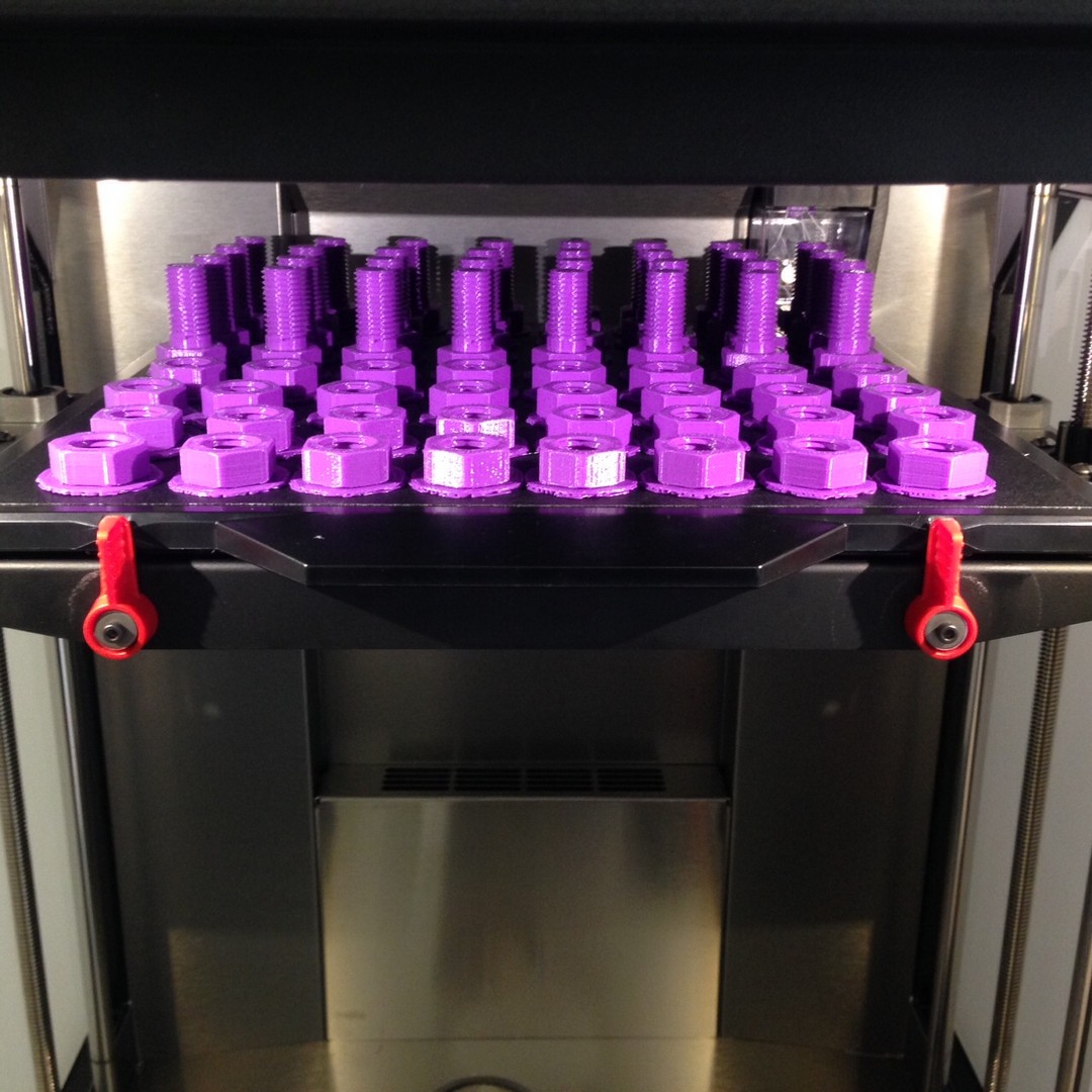 картинка 3D принтер Makerbot Replicator Z18 Интернет-магазин «3DTool»